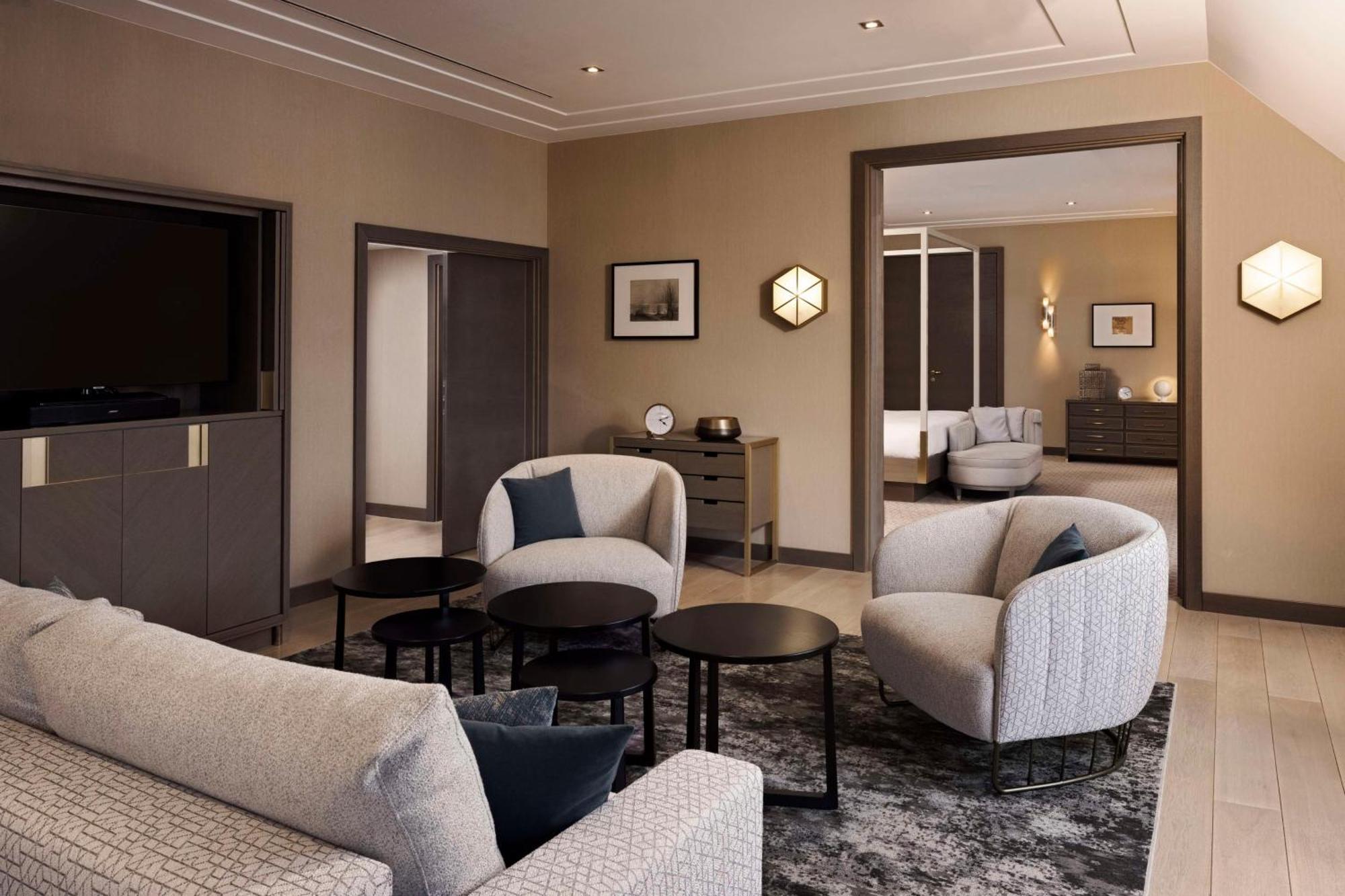 Hilton Plaza 5* Wien