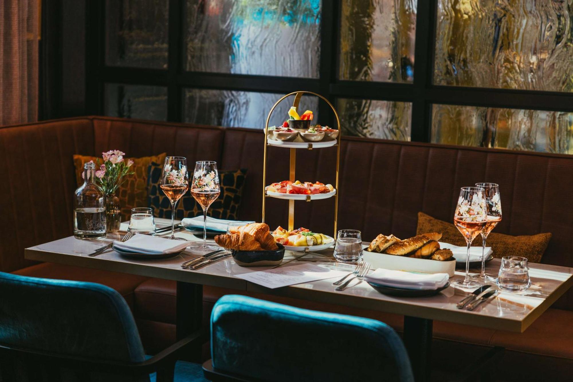 Hilton Plaza Hotel Wien